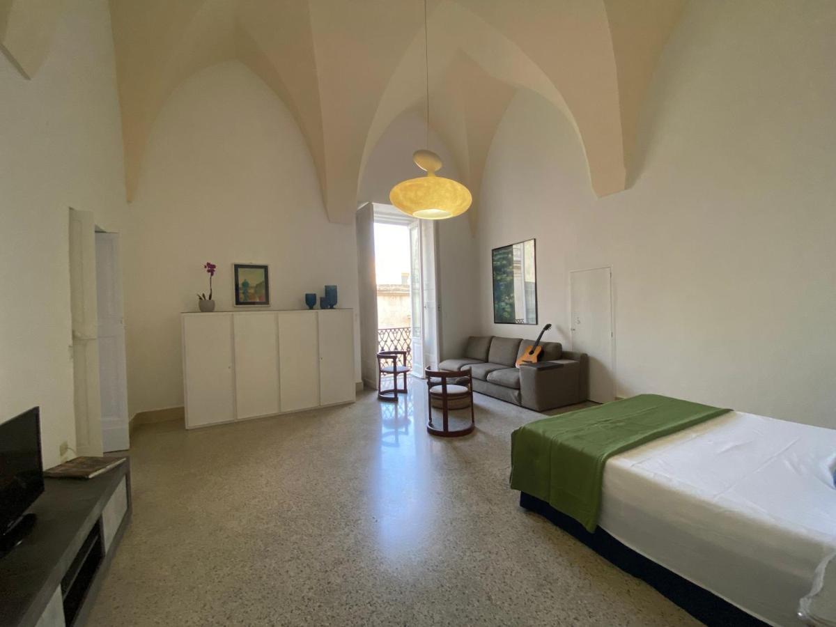 Palazzo Rossi Apartment Lecce Kültér fotó