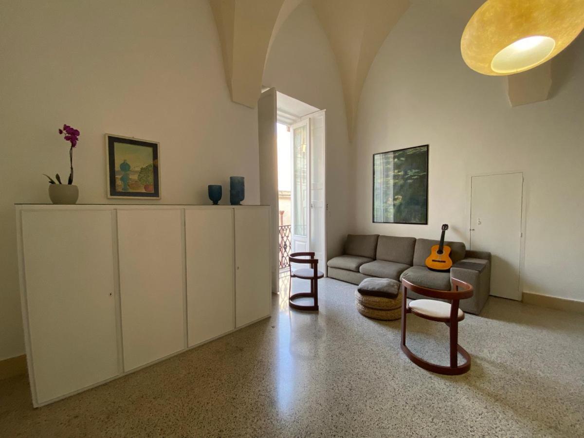 Palazzo Rossi Apartment Lecce Kültér fotó